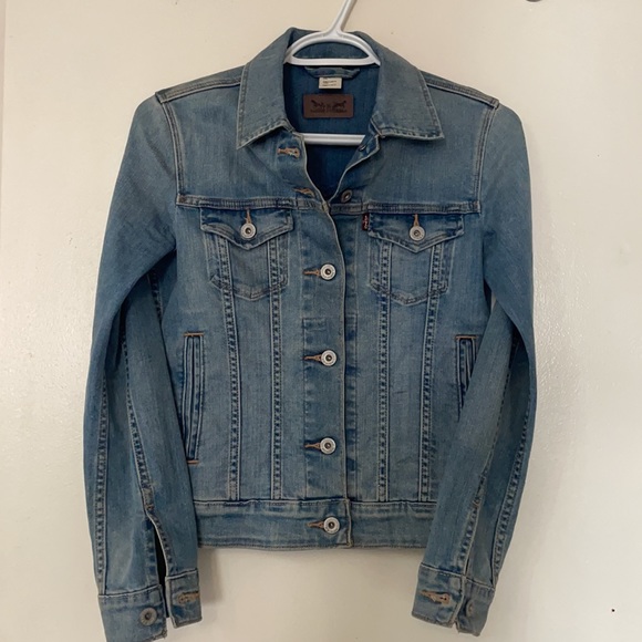 New Levi’s light wash Jean jacket women’s size XS - Picture 3 of 5